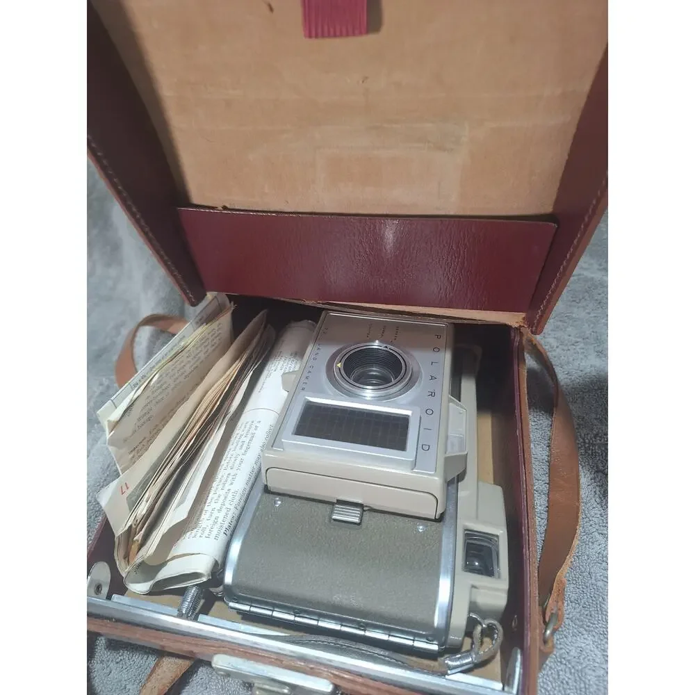 Polaroid 433 Land Camera Tested Working w/ Case Clean Vintage 1960s- Excellent!
